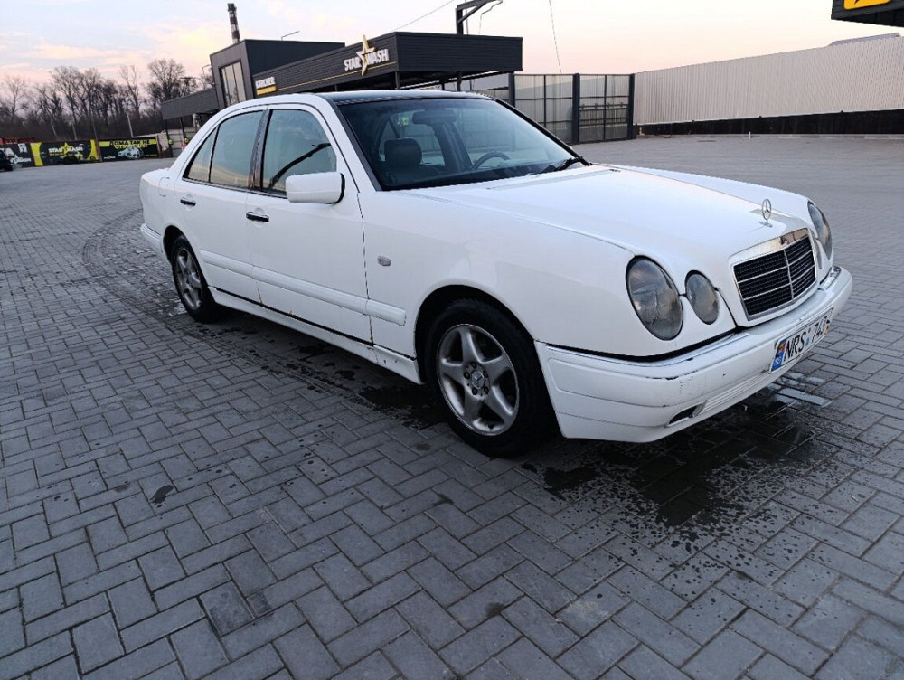 Mercedes W210 Bălţi - fotografie 1