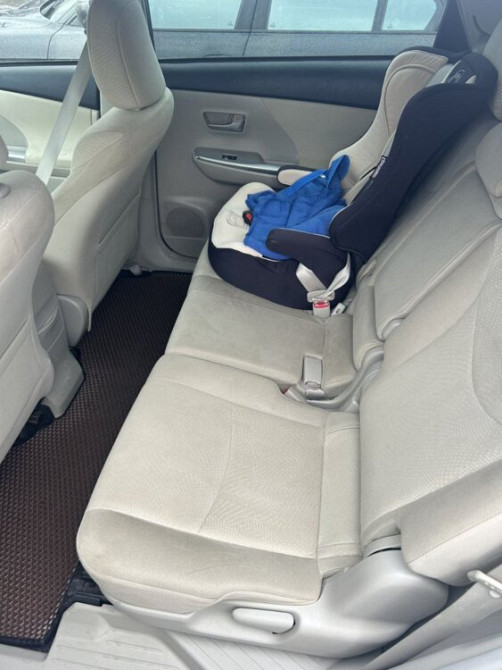 Toyota Prius V HYBRID 2012 г, отличном состоянии Тирасполь - изображение 5