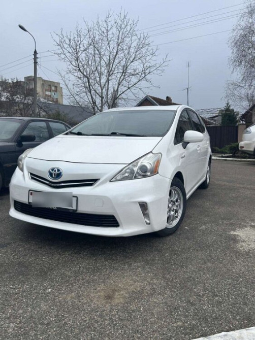 Toyota Prius V HYBRID 2012 г, отличном состоянии Тирасполь - изображение 1