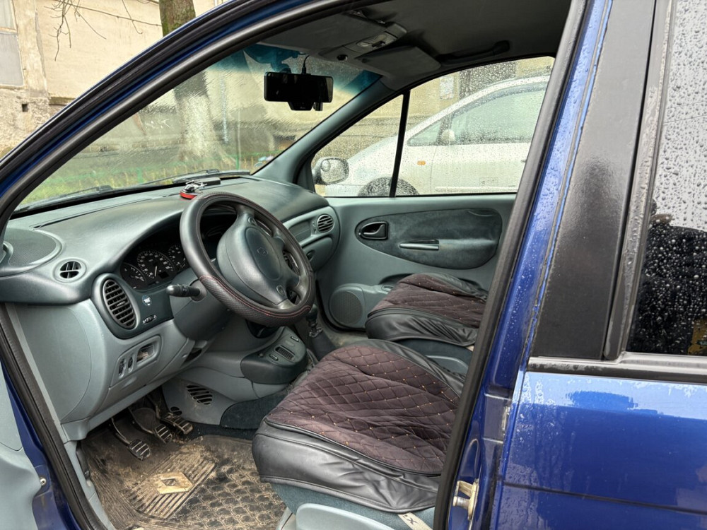 Renault megane scenic Bender - fotografie 3