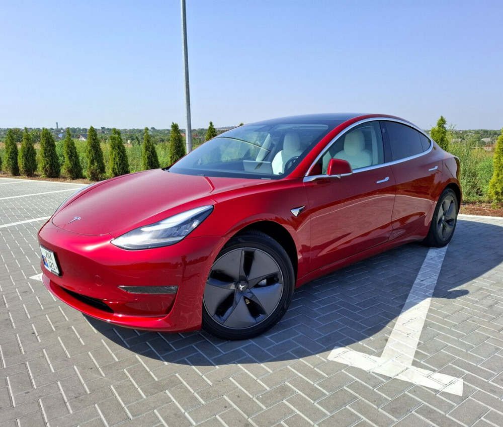 TESLA MODE 3 2019 LONG RANGE 75 KW Тирасполь - изображение 3