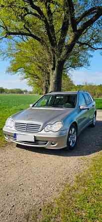 Mercedes c 220 (w203) 2006 год Bender