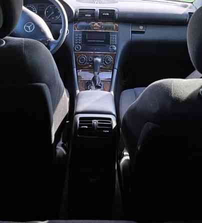Mercedes c 220 (w203) 2006 год Bender