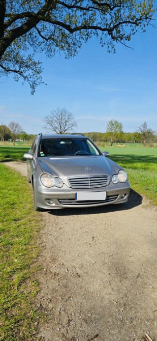 Mercedes c 220 (w203) 2006 год Bender - fotografie 3