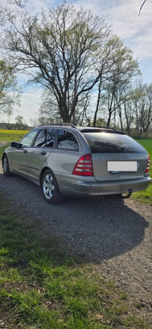 Mercedes c 220 (w203) 2006 год Bender - fotografie 7