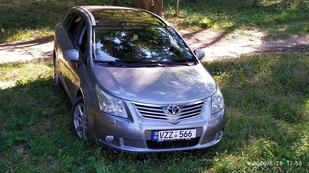 Toyota Avensis Кишинёв - изображение 1