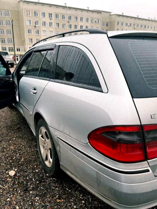 Mercedes w211 avantgarde 3.0 cdi Tiraspol - fotografie 2