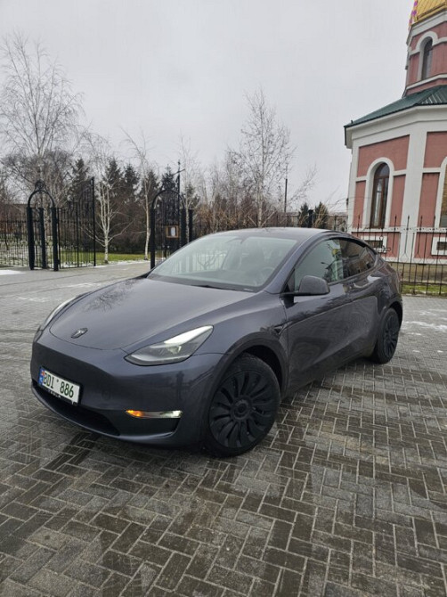 Tesla Model Y 24г. Bender - fotografie 4