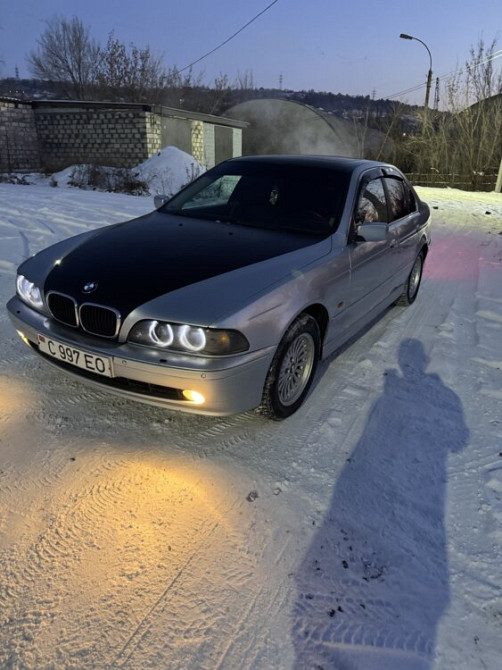 Срочно продам BMW E39 2.5 газ метан- бенз в хорошем состоянии Rîbnița - fotografie 2
