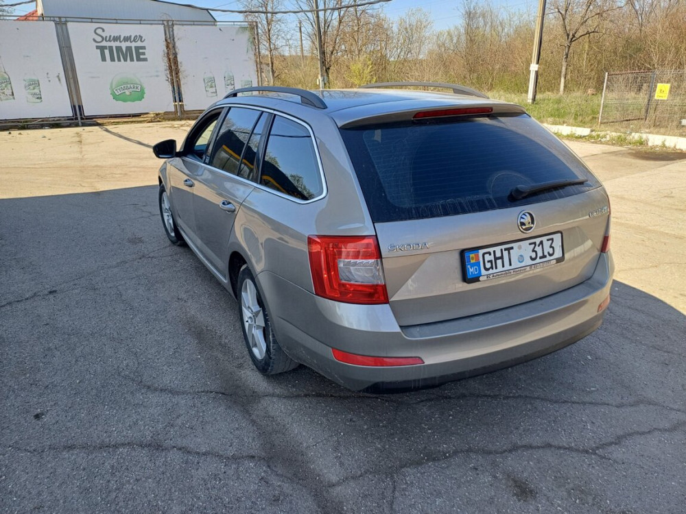 Skoda Octavia Bălţi - fotografie 6
