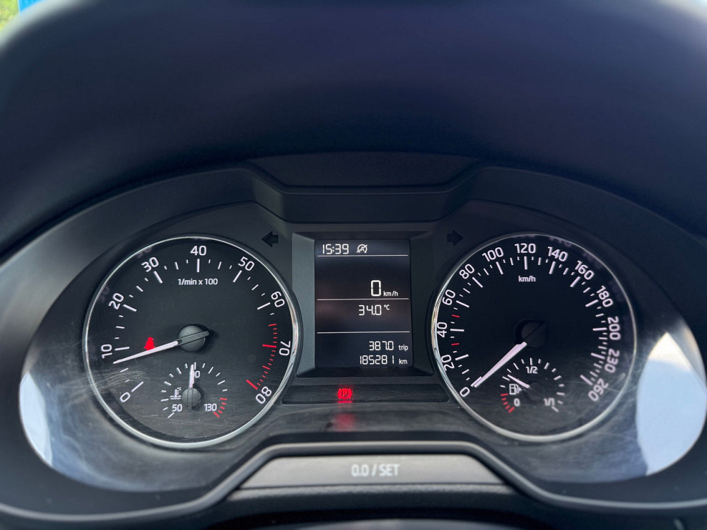 Skoda Octavia Chişinău - fotografie 10