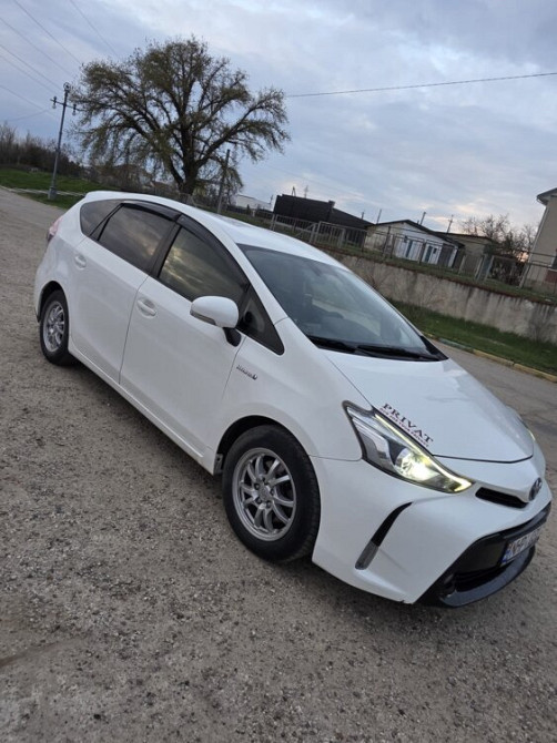 Toyota Prius V + Дубоссары - изображение 1