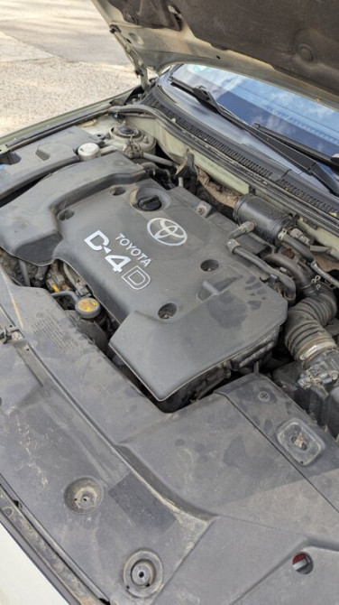 Avensis 2004г. 2.0 D4D! Нейтральные номера! Tiraspol - fotografie 3