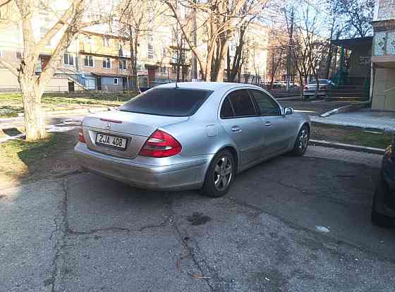 Продам Мерседес Е-270 Тирасполь