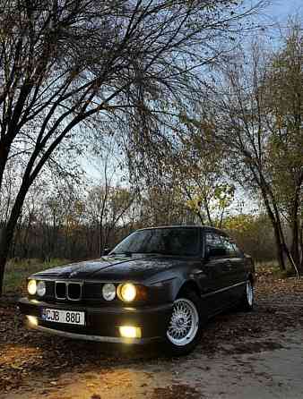 BMW 5 E34 Кишинёв