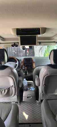 Продам toyota sienna 12 месяц 2006 года. 3.5 бензин-ГАЗ (МЕТАН) 32.куб Тирасполь