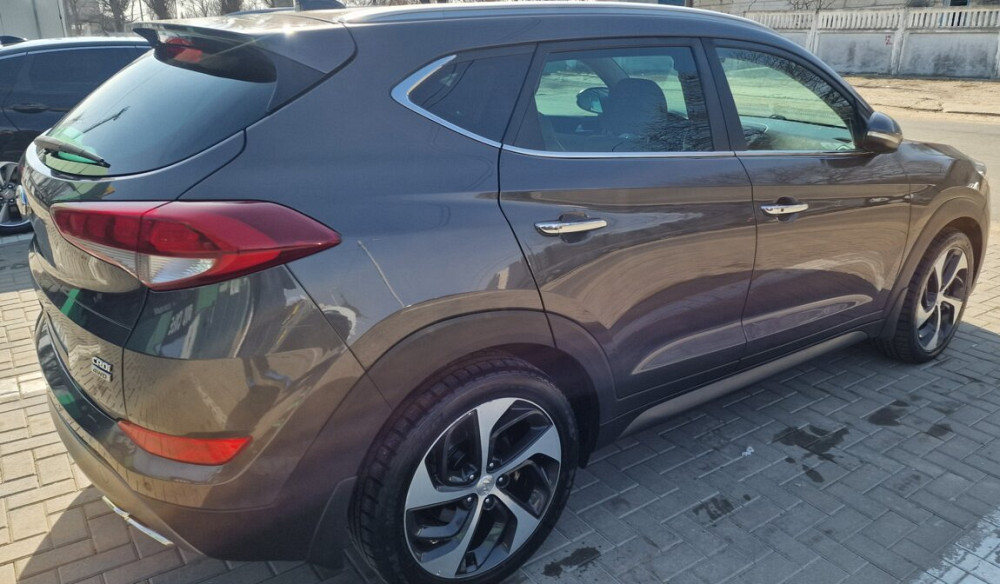 Продам HYUNDAI TUCSON Chişinău - fotografie 7