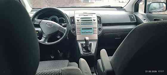 Toyota Corolla Verso Рыбница