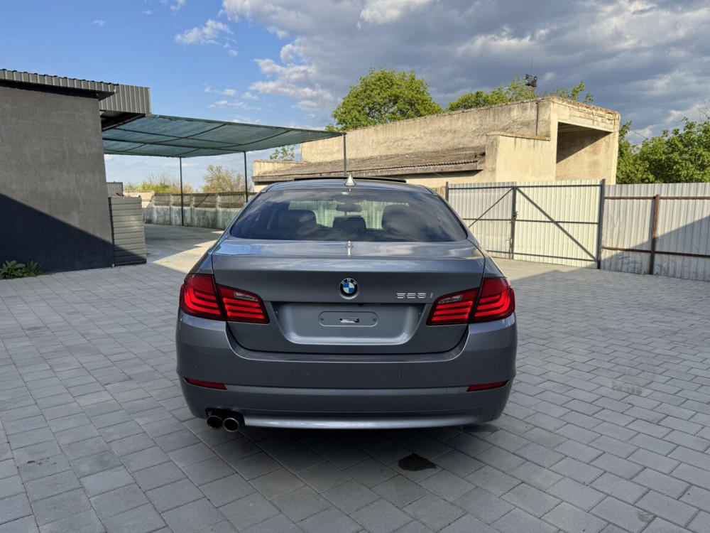 BMW 528i xDrive Bender - fotografie 6