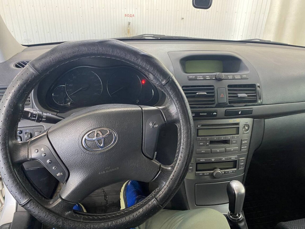 Toyota Avensis T25 Тойота Авенсис Т25 Tiraspol - fotografie 2