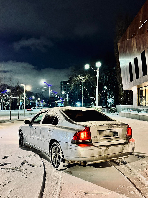 Volvo S60 Chişinău - fotografie 4