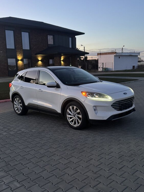 Ford Escape Titanium 2.5 hybrid. 2022год. Tiraspol - fotografie 1