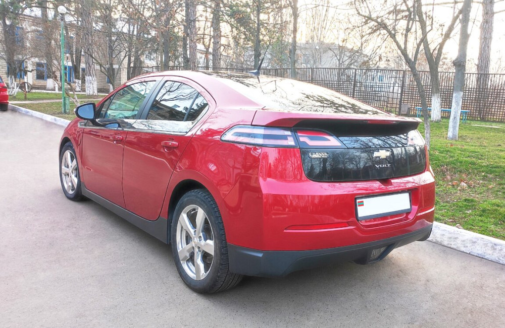 Chevrolet Volt. Машина очень комфортная и экономичная Бендеры - изображение 3