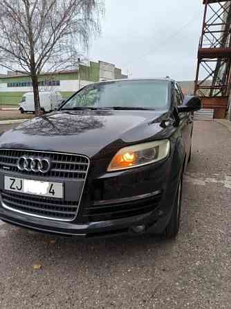 Audi Q7 Тирасполь
