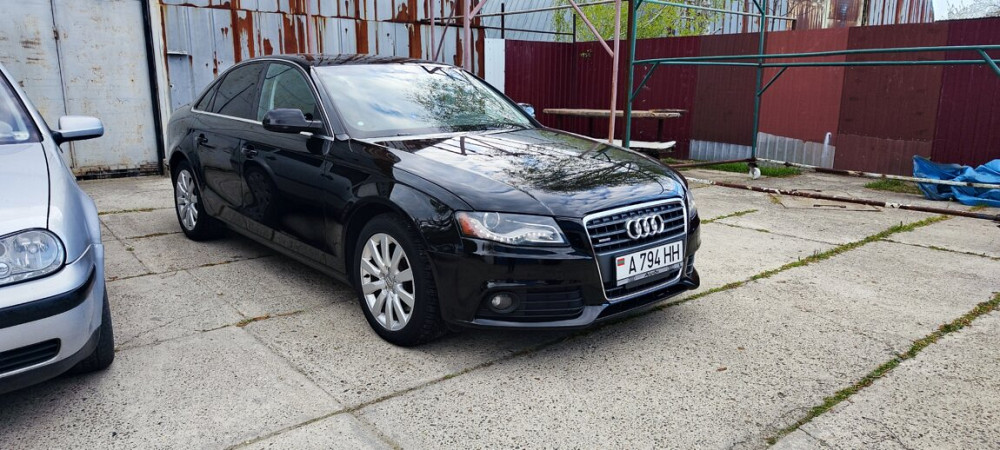 Audi A4 2012 2.0 бензин автомат Bender - fotografie 2