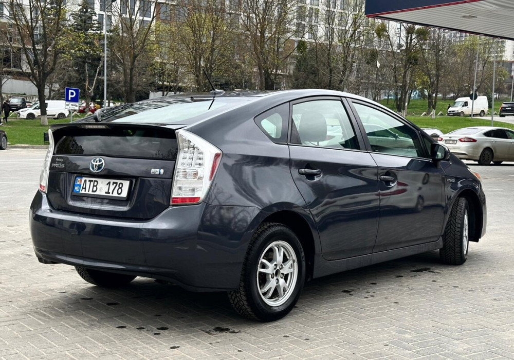 Продам Toyota Prius 30 в отличном состояние! Кишинёв - изображение 4