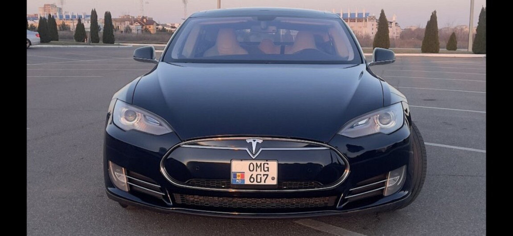 Tesla Model S 85+ Performance Tiraspol - fotografie 4