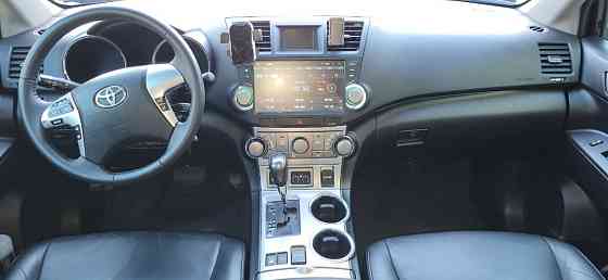 Toyota Highlander 2011 г. в. Тирасполь