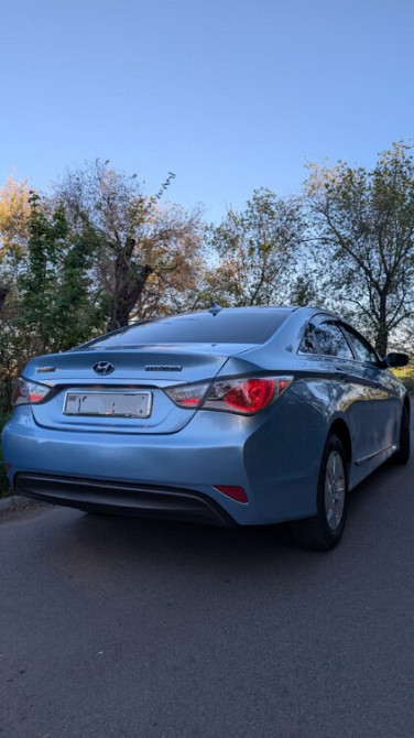 Hyundai Sonata 2012 г. Гибрид. 6-7л. /100 км Tiraspol - fotografie 4