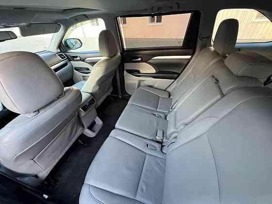 Продам Toyota Highlander 2015 г/в Тирасполь