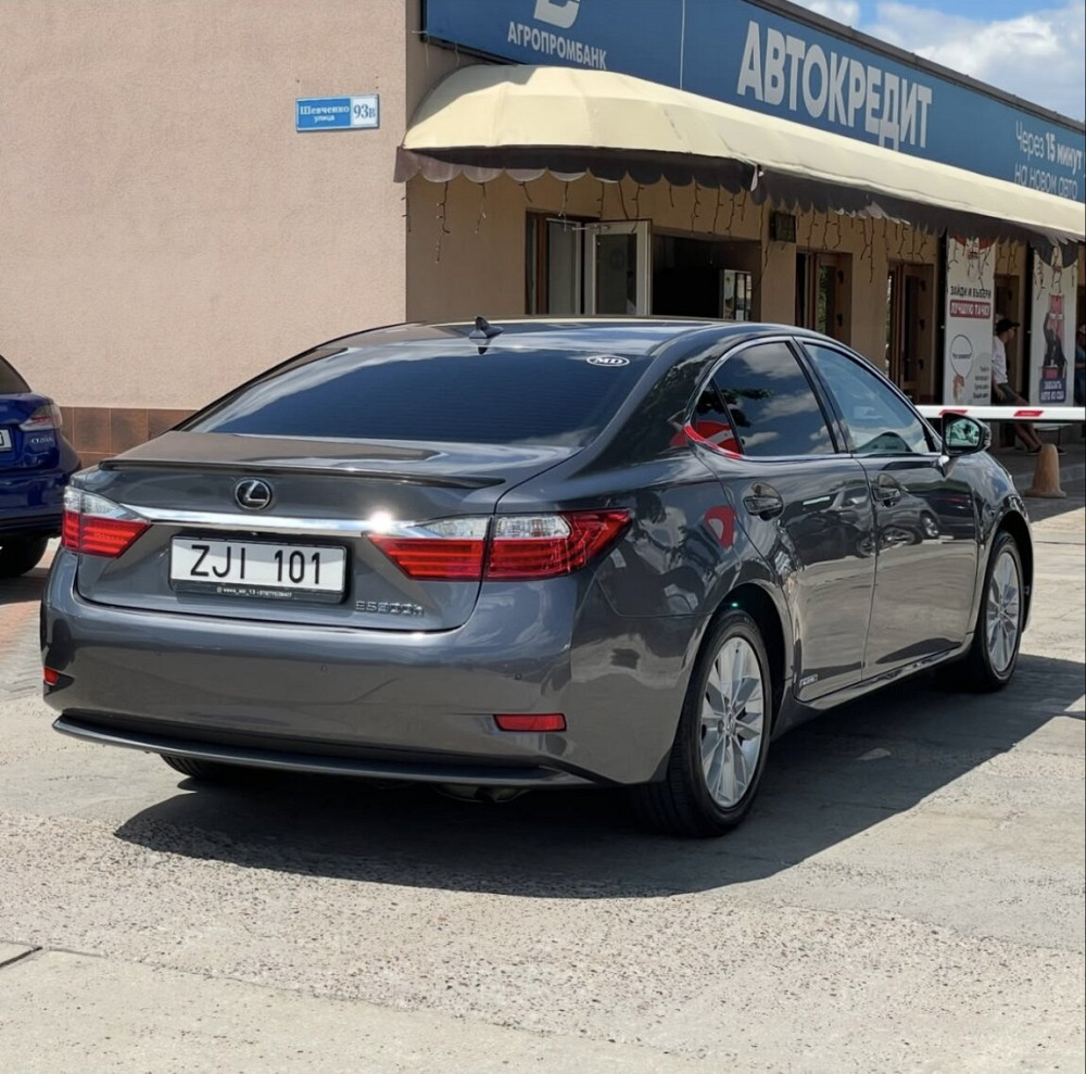 Продам LEXUS ES300h 2013 Tiraspol - fotografie 3