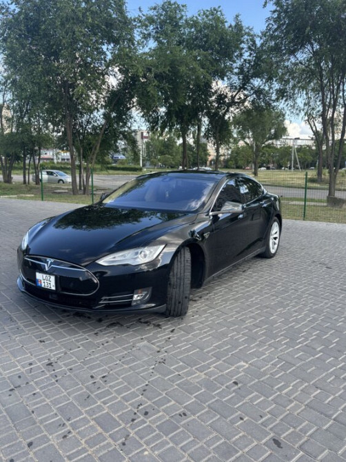 ПРОДАМ Tesla medel s85 Tiraspol - fotografie 2