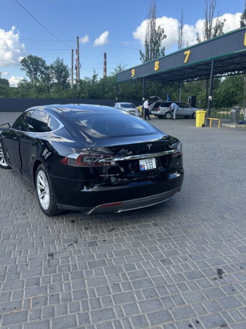 ПРОДАМ Tesla medel s85 Tiraspol - fotografie 4