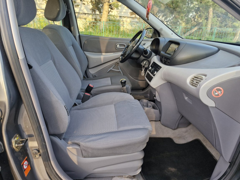 Nissan almera tino 2005 Бендеры - изображение 7