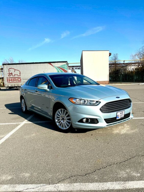 Ford Fusion Plug-in Hybrid 2014 Новые Анены - изображение 8