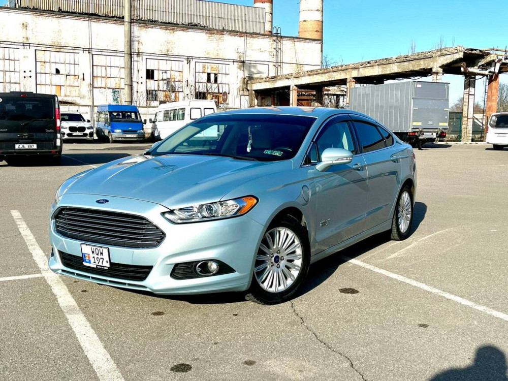 Ford Fusion Plug-in Hybrid 2014 Новые Анены - изображение 7