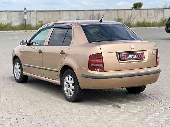 Skoda Fabia 2002 год 1.9 дизель простой аппаратурник 2000$ торг Тирасполь