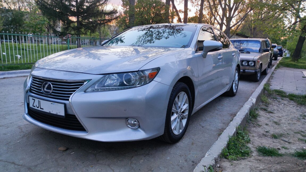 Lexus ES 300h Рыбница - изображение 4