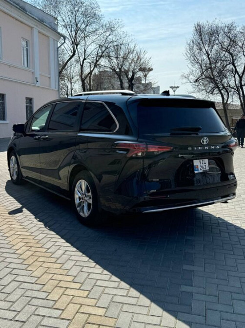 Toyota Sienna 2023 Tiraspol - fotografie 2