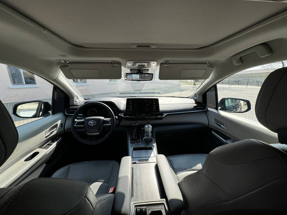 Toyota Sienna 2023 Tiraspol - fotografie 6