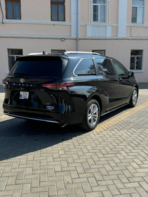 Toyota Sienna 2023 Tiraspol - fotografie 4