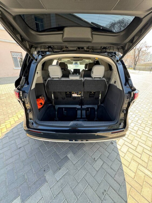 Toyota Sienna 2023 Tiraspol - fotografie 8