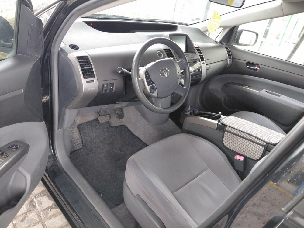Продам Toyota Prius 2005 года. Тирасполь - изображение 7