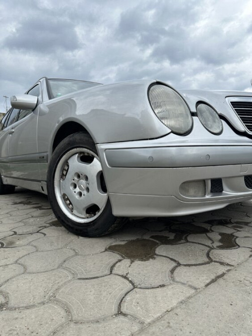 Продам Mercedes-Benz W210 рестайлинг 2002 год • 2.2 CDI Тирасполь - изображение 1