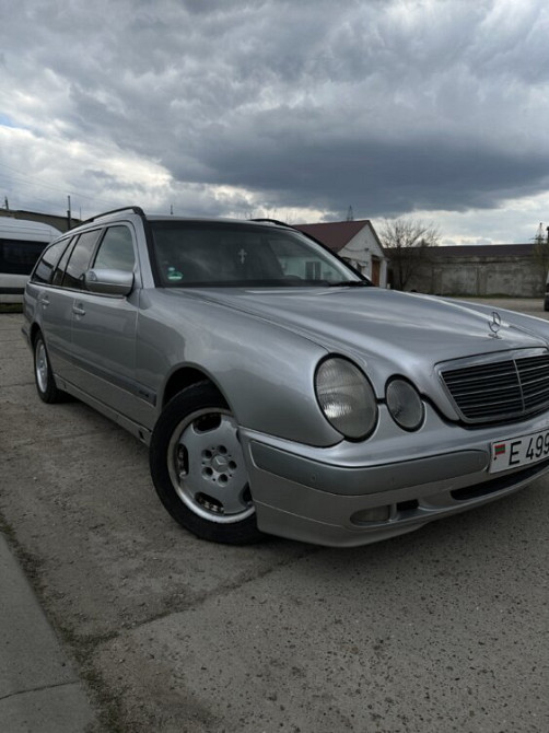 Продам Mercedes-Benz W210 рестайлинг 2002 год • 2.2 CDI Тирасполь - изображение 2