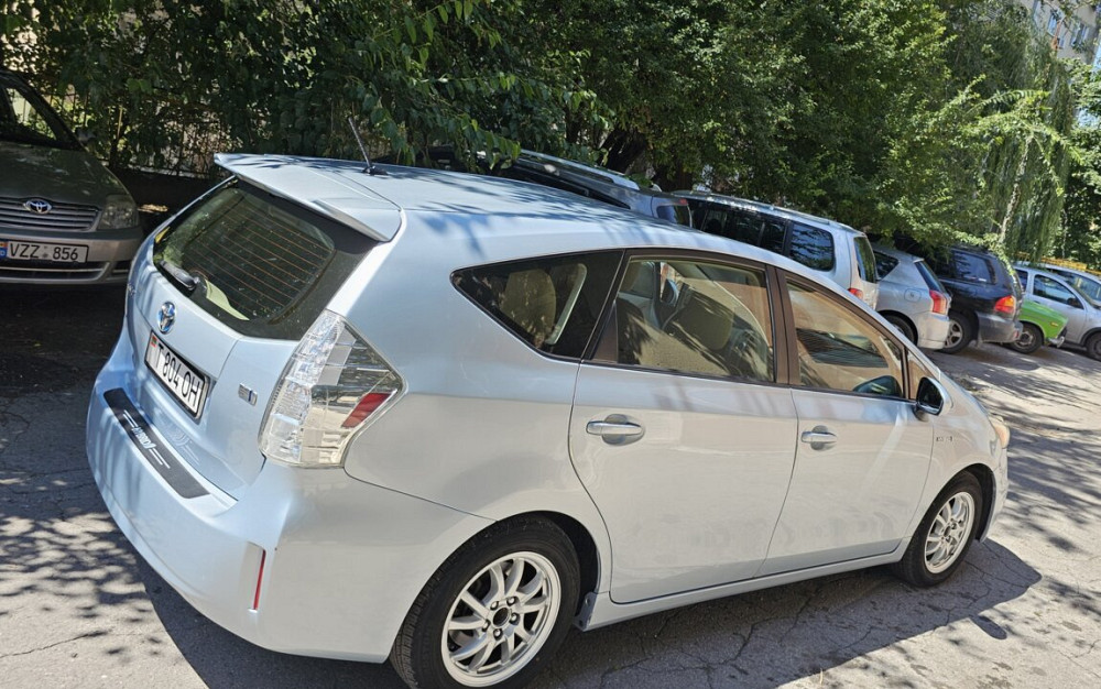 Toyota Prius V Tiraspol - fotografie 6